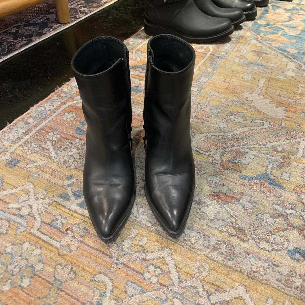 Stuart Weitzman Bootie